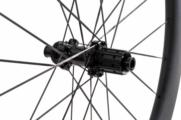 Carbon Spoke wheelset (1050g) Road Bike Disc Brake Center-lock Ultra-light Wheelset Rim Depth: 40mm Internal Width: 21mm【RW-Aero 40】